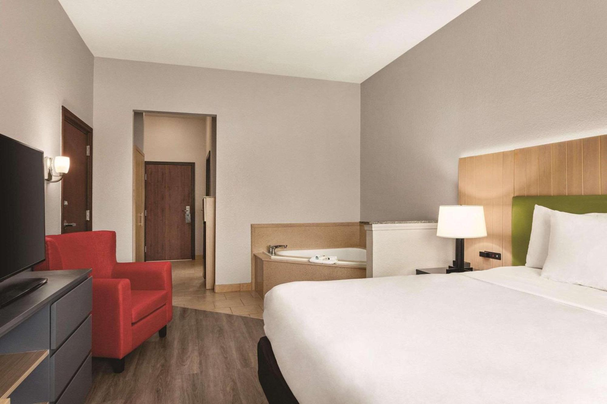 Country Inn & Suites By Radisson, Byram-Jackson South, Ms מראה חיצוני תמונה