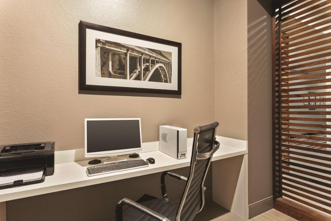 Country Inn & Suites By Radisson, Byram-Jackson South, Ms מראה חיצוני תמונה